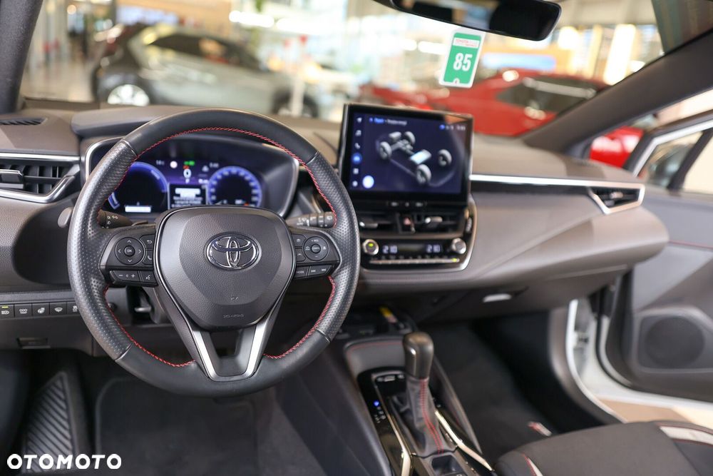 Toyota Corolla 2.0 Hybrid GR Sport Dynamic - 23