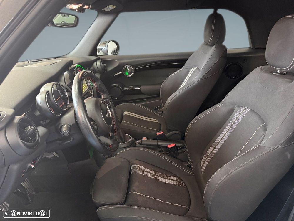 MINI Cabrio Cooper D - 8