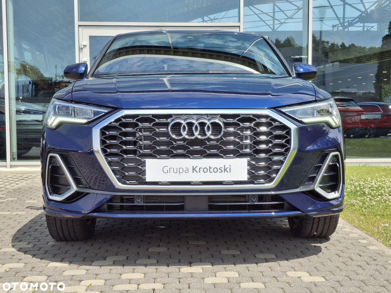 Audi Q3 Sportback - 8
