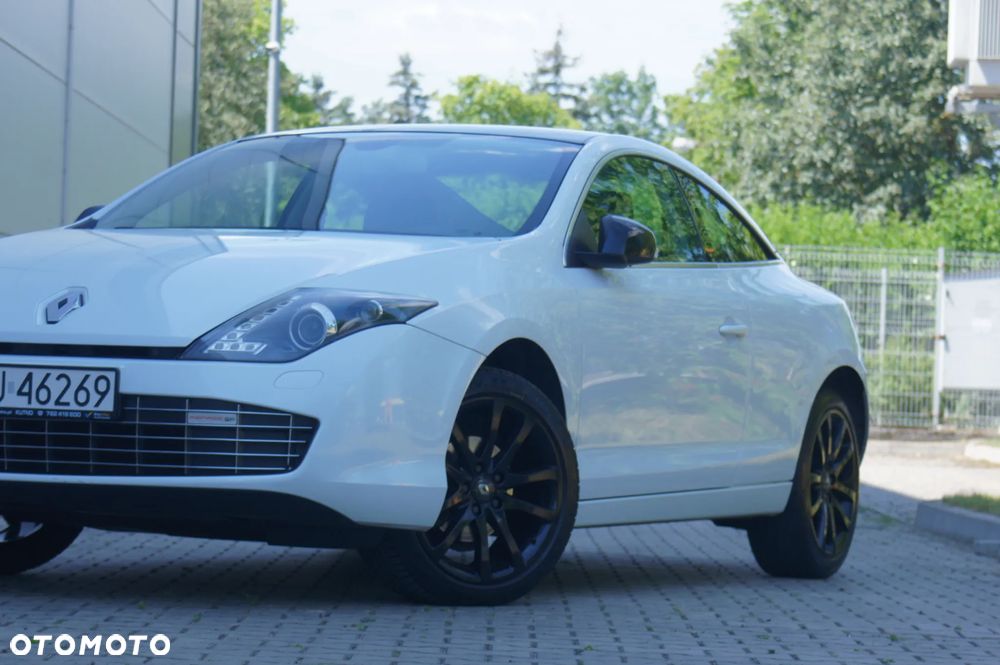 Renault Laguna dCi 110 FAP Bose Edition - 20