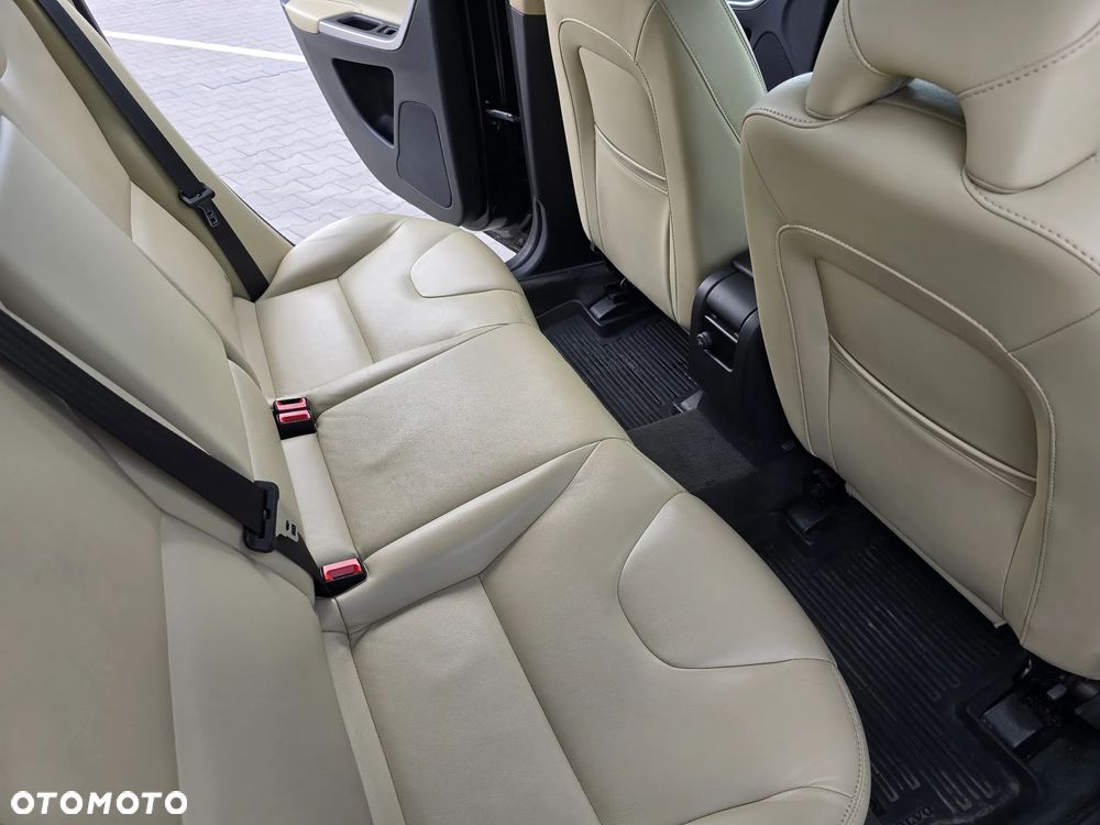 Volvo XC 60 D4 Drive-E Summum - 13