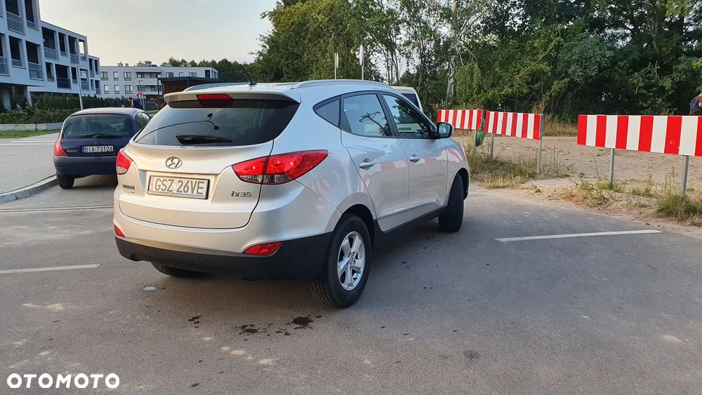 Hyundai ix35 1.6 2WD 5 Star Edition - 2