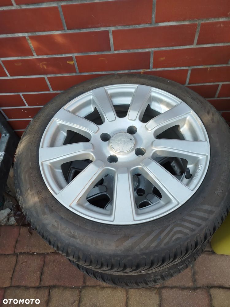 Citroën DS3 Pure Tech 82 Chic - 4