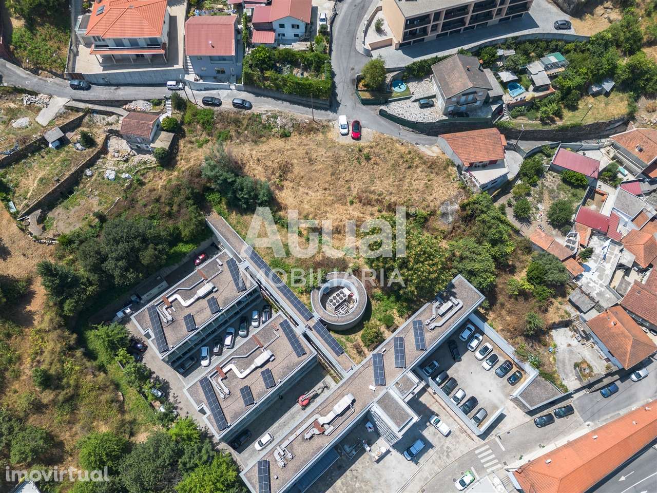 Terreno Para Construção  Venda em Caldas de Vizela (São Miguel e São J - Grande imagem: 2/6