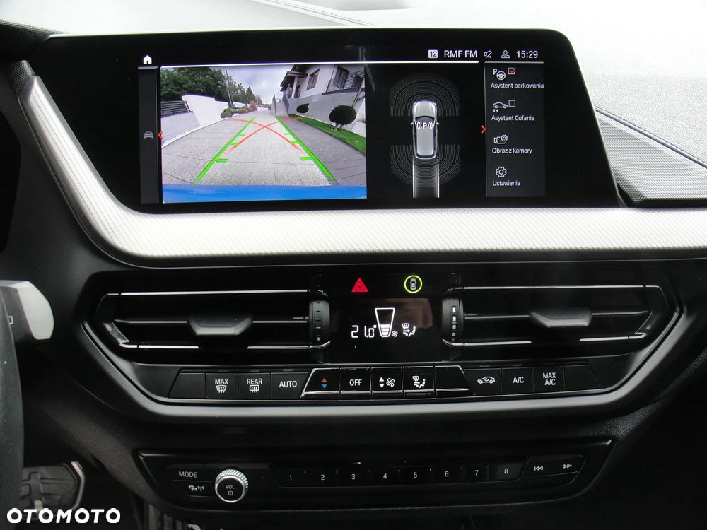 BMW Seria 1 120i M Sport - 17