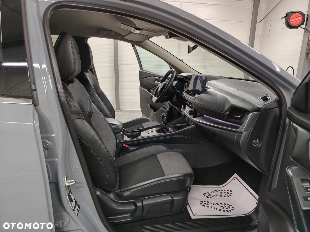 Nissan Qashqai 1.3 DIG-T MHEV N-Connecta - 29