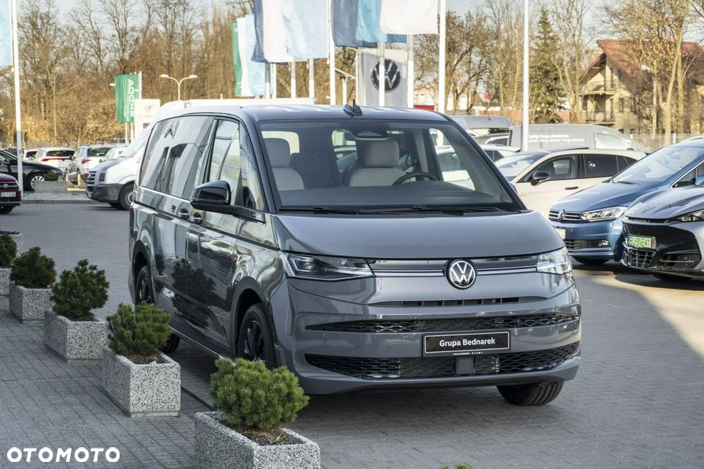 Volkswagen Multivan - 5