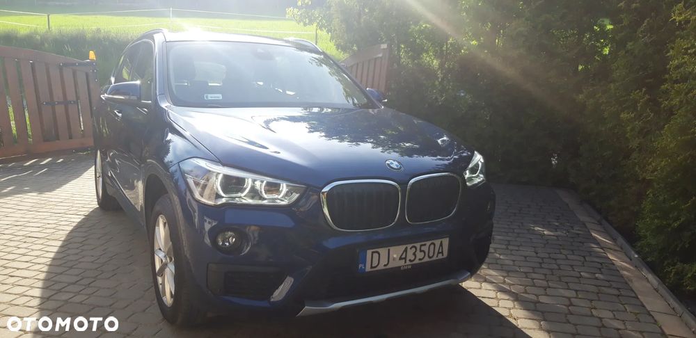 BMW X1 xDrive20i - 25