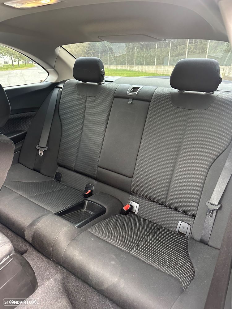 BMW 220 d Coupe Pack M - 14