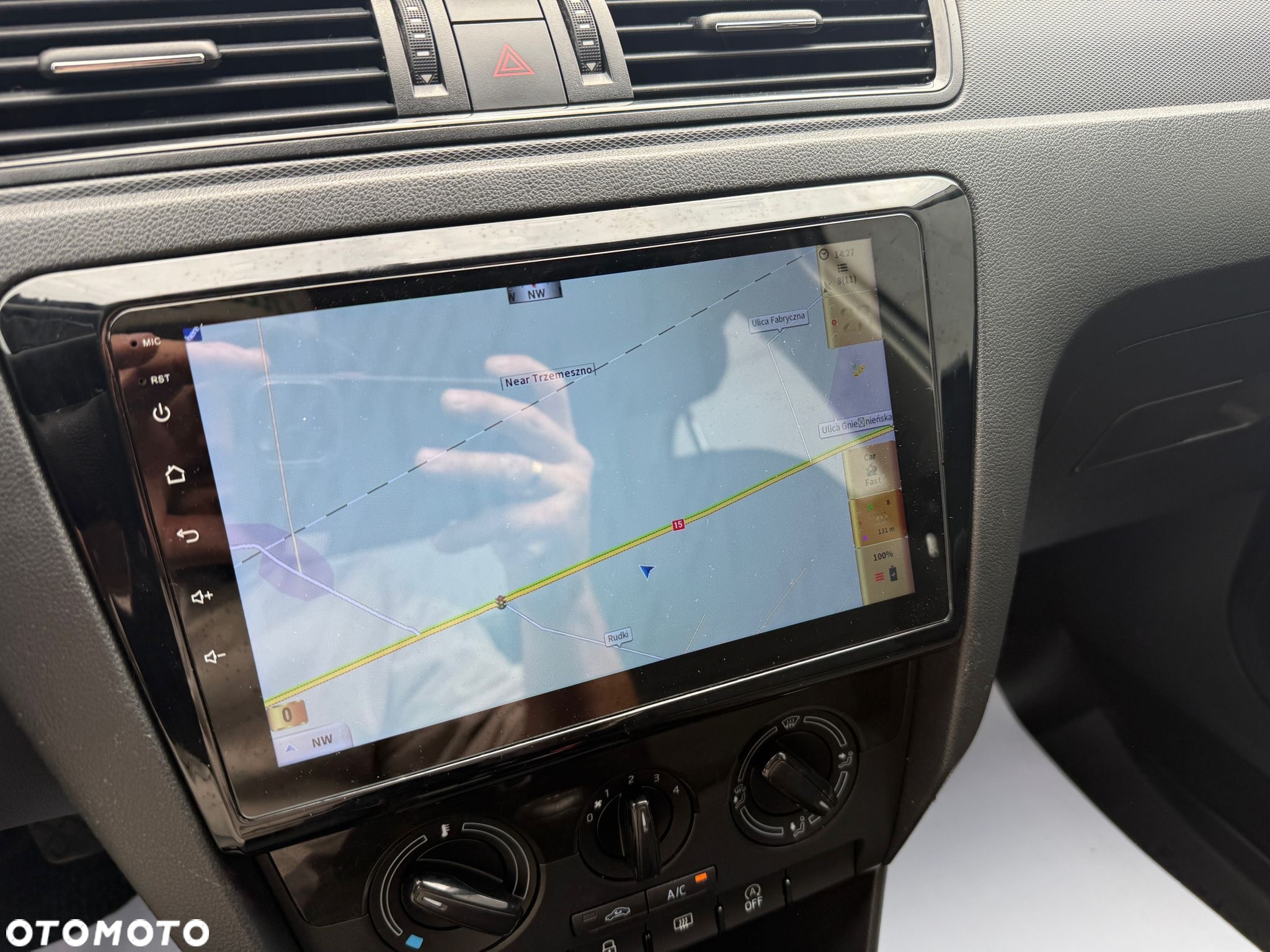 Skoda RAPID 1.0 TSI Ambition - 9