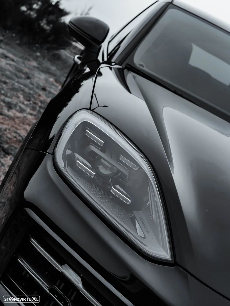 Porsche Cayenne Coupé E-Hybrid - 5