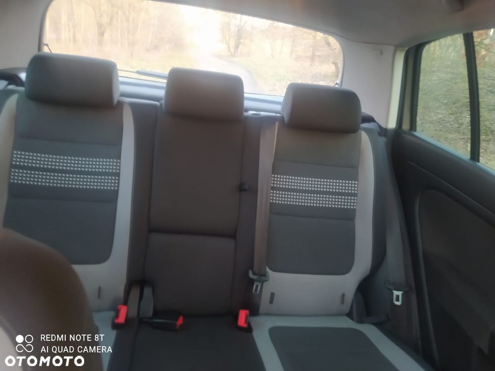 Volkswagen Golf Plus - 4