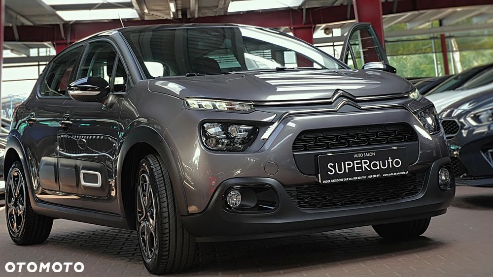 Citroën C3 1.2 PureTech Shine - 2