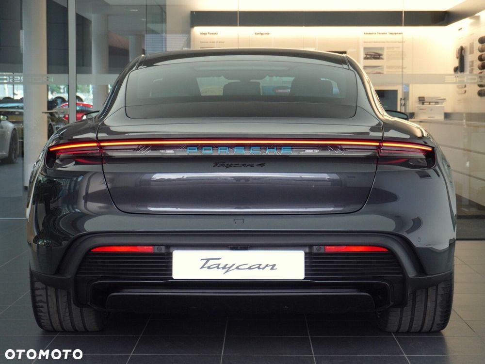 Porsche Taycan 105kWh 4 - 16
