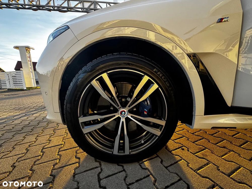 BMW X7 - 6