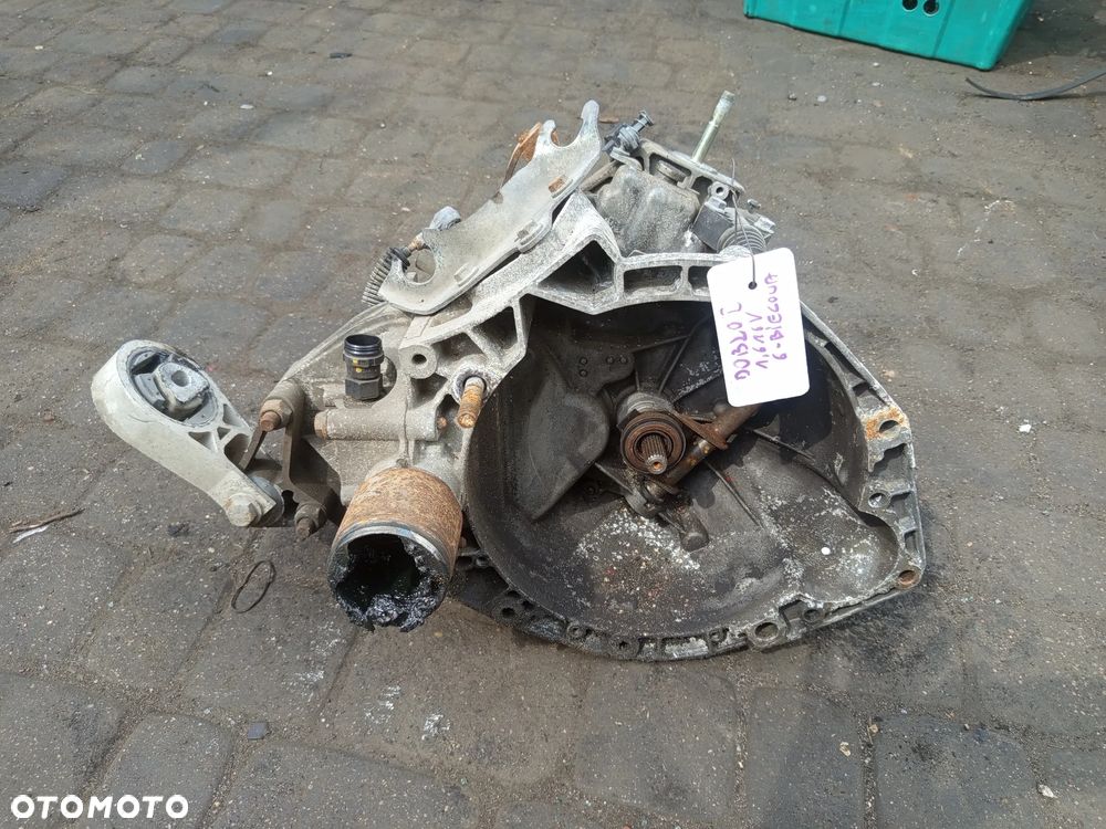 SKRZYNIA BIEGÓW FIAT DOBLO 1,6 16V 6-BIEGOWA MANUALNA