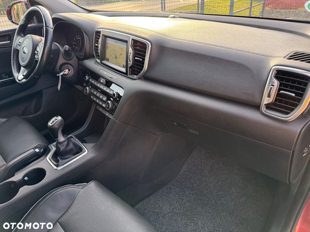 Kia Sportage 1.6 GDI 2WD Attract - 23