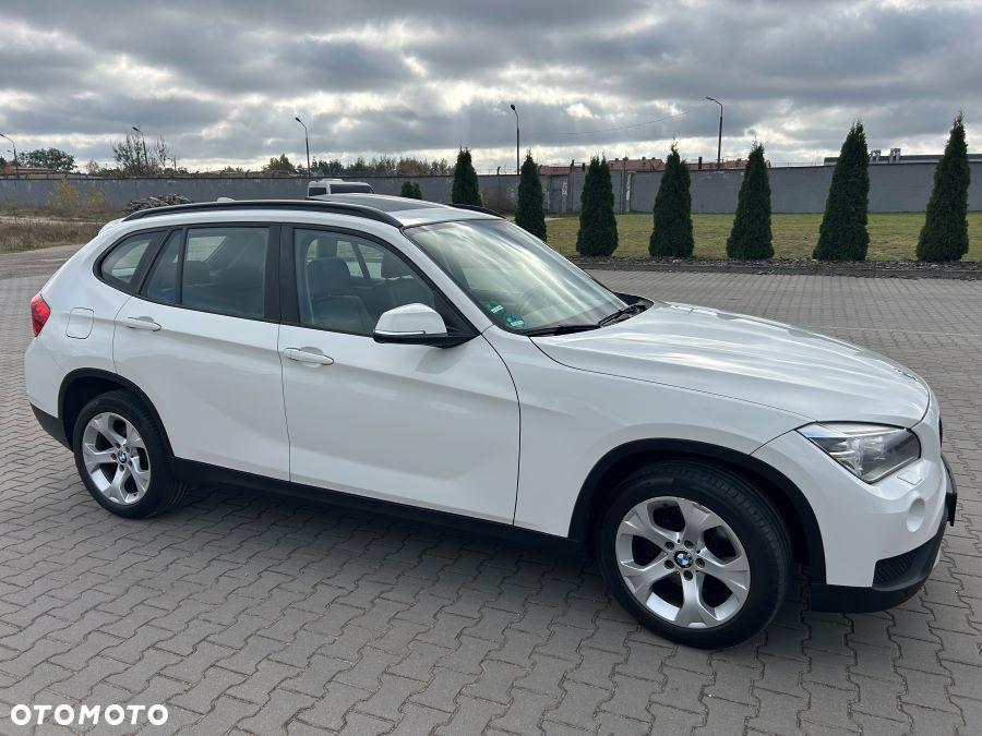 BMW X1 xDrive20d Sport Line - 10