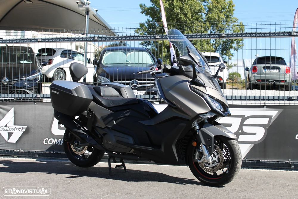 Kymco AK Premium - 2