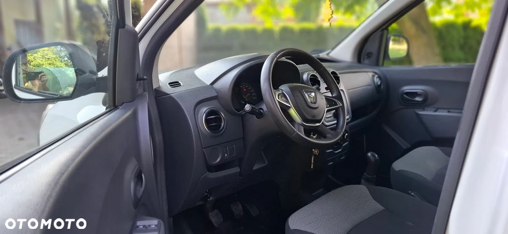 Dacia Dokker 1.6 SCe Outdoor - 25