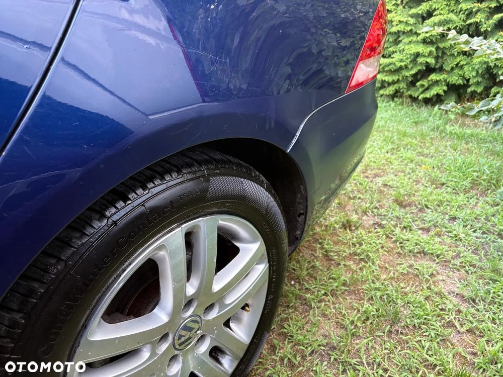 Volkswagen Golf - 11