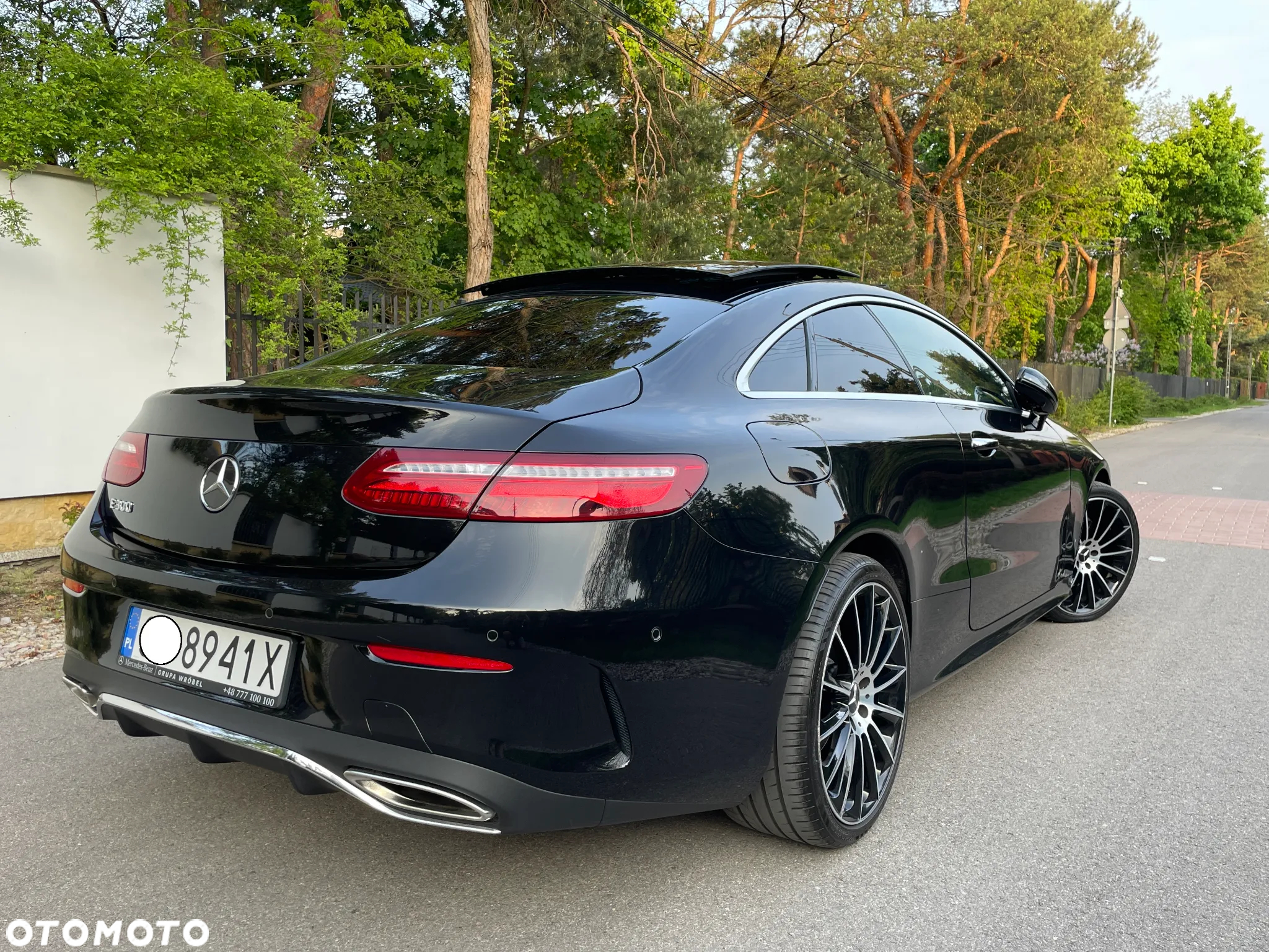 Mercedes-Benz Klasa E 300 Coupe 9G-TRONIC - 27