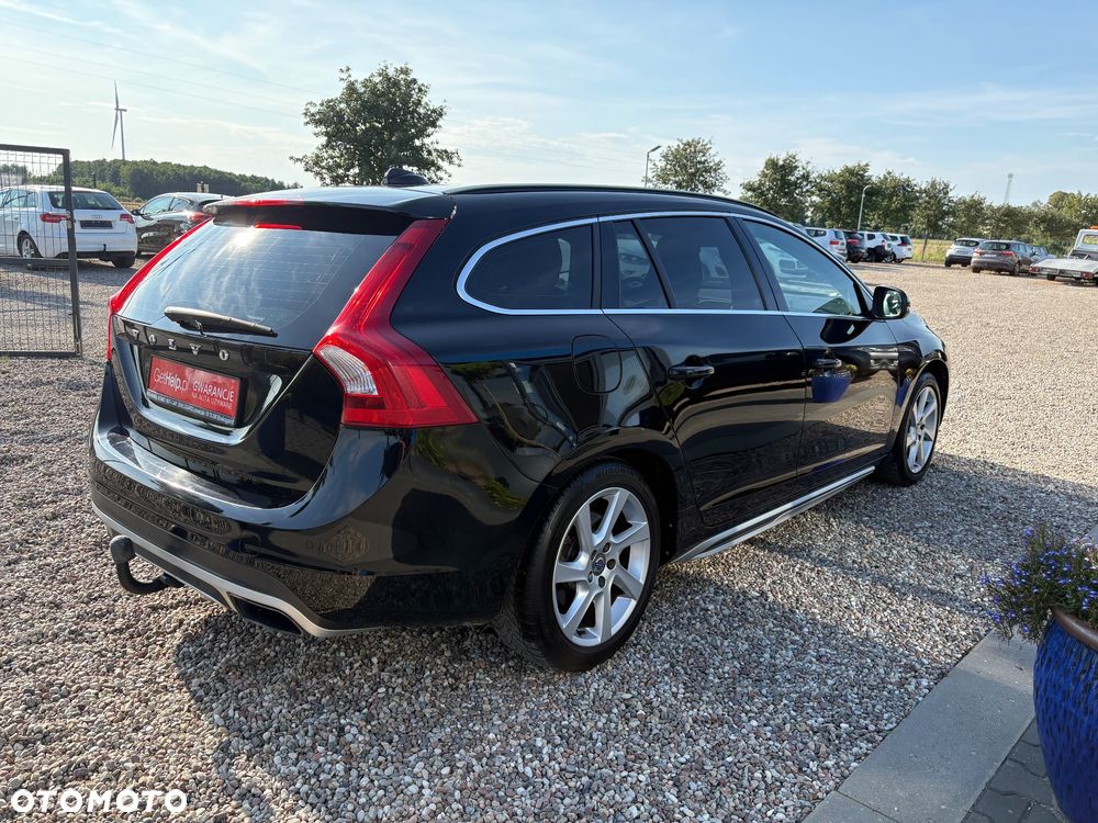 Volvo V60 T3 Geartronic Linje Svart - 4