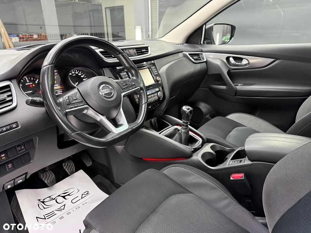 Nissan Qashqai 1.5 dCi N-CONNECTA - 22