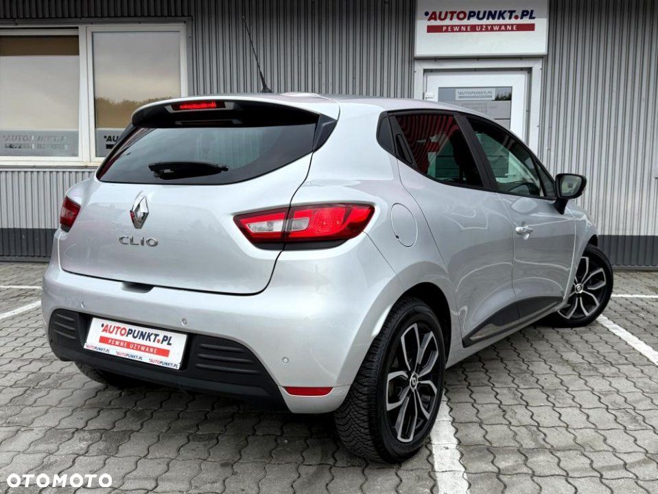Renault Clio - 5