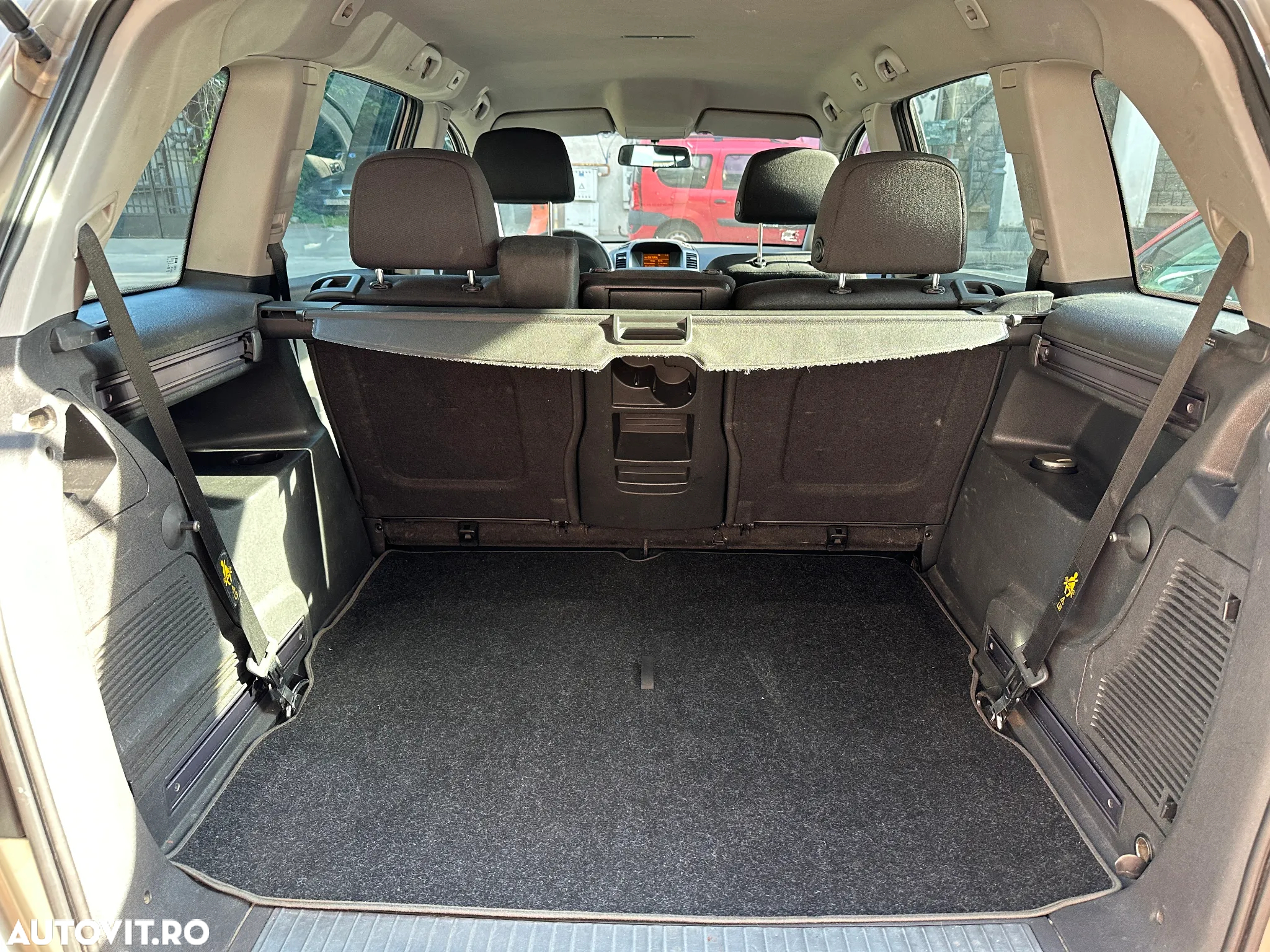 Opel Zafira - 7
