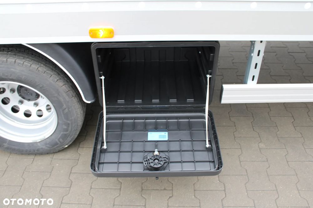 Ford Transit - 16
