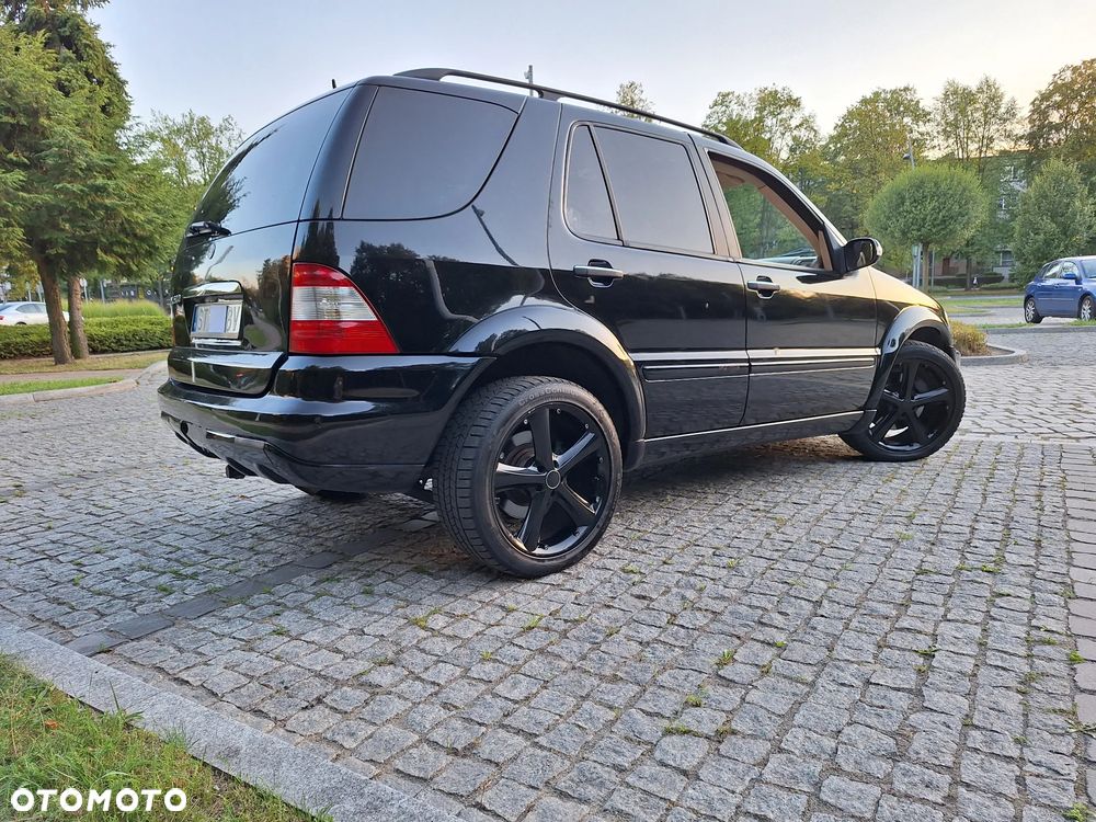 Mercedes-Benz ML - 31