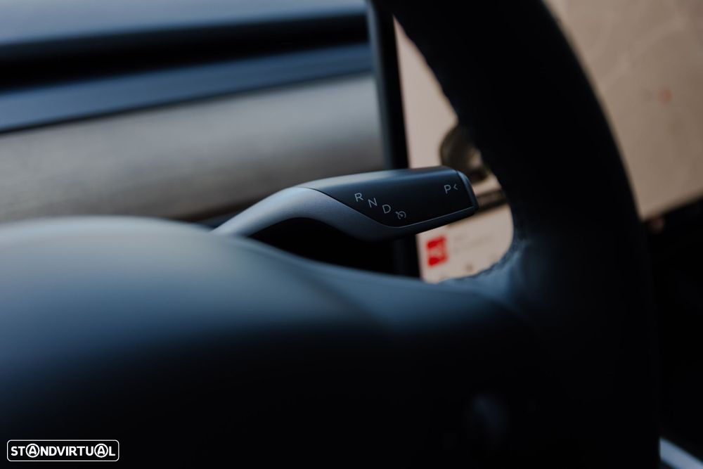 Tesla Model 3 Long Range Tração Integral - 26