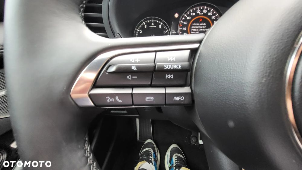 Mazda 3 2.0 mHEV Exclusive-Line - 24