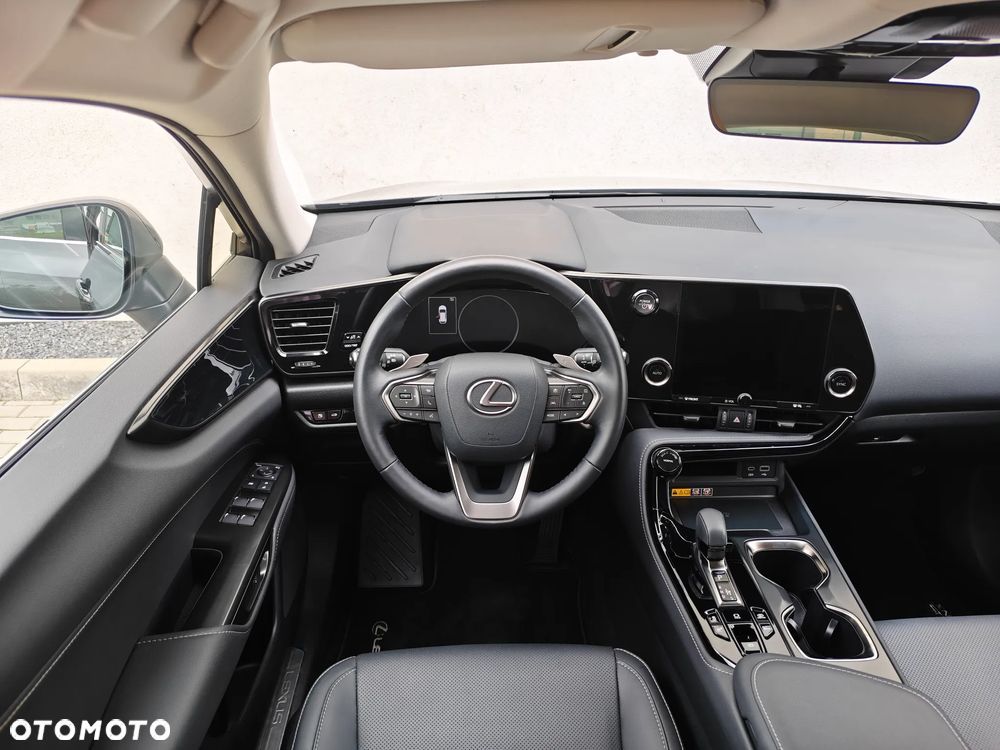 Lexus NX 450h+ Prestige AWD - 18