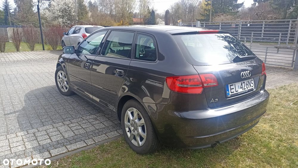 Audi A3 Sportback 1.2 TFSI Attraction - 3