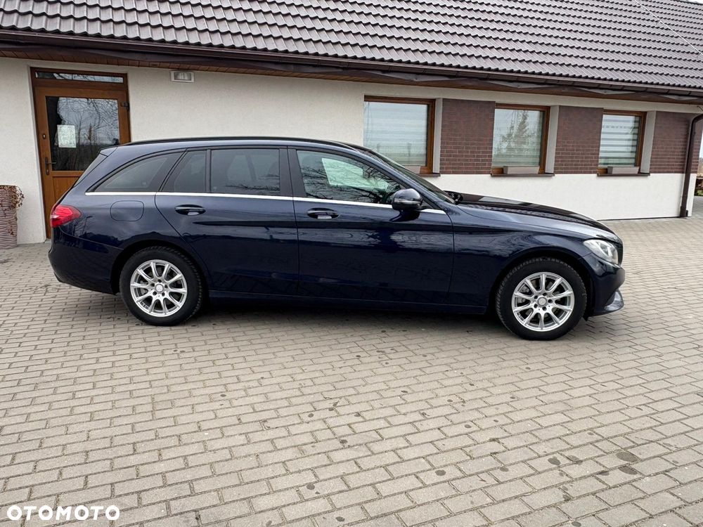 Mercedes-Benz Klasa C - 2