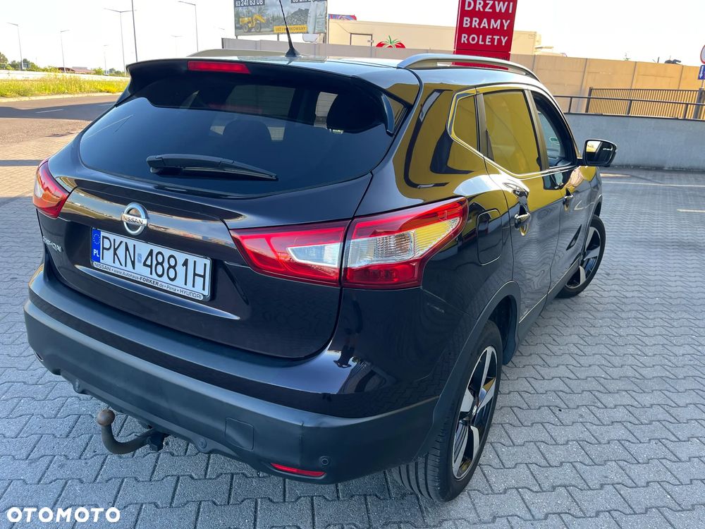 Nissan Qashqai 1.6 DIG-T Tekna - 4