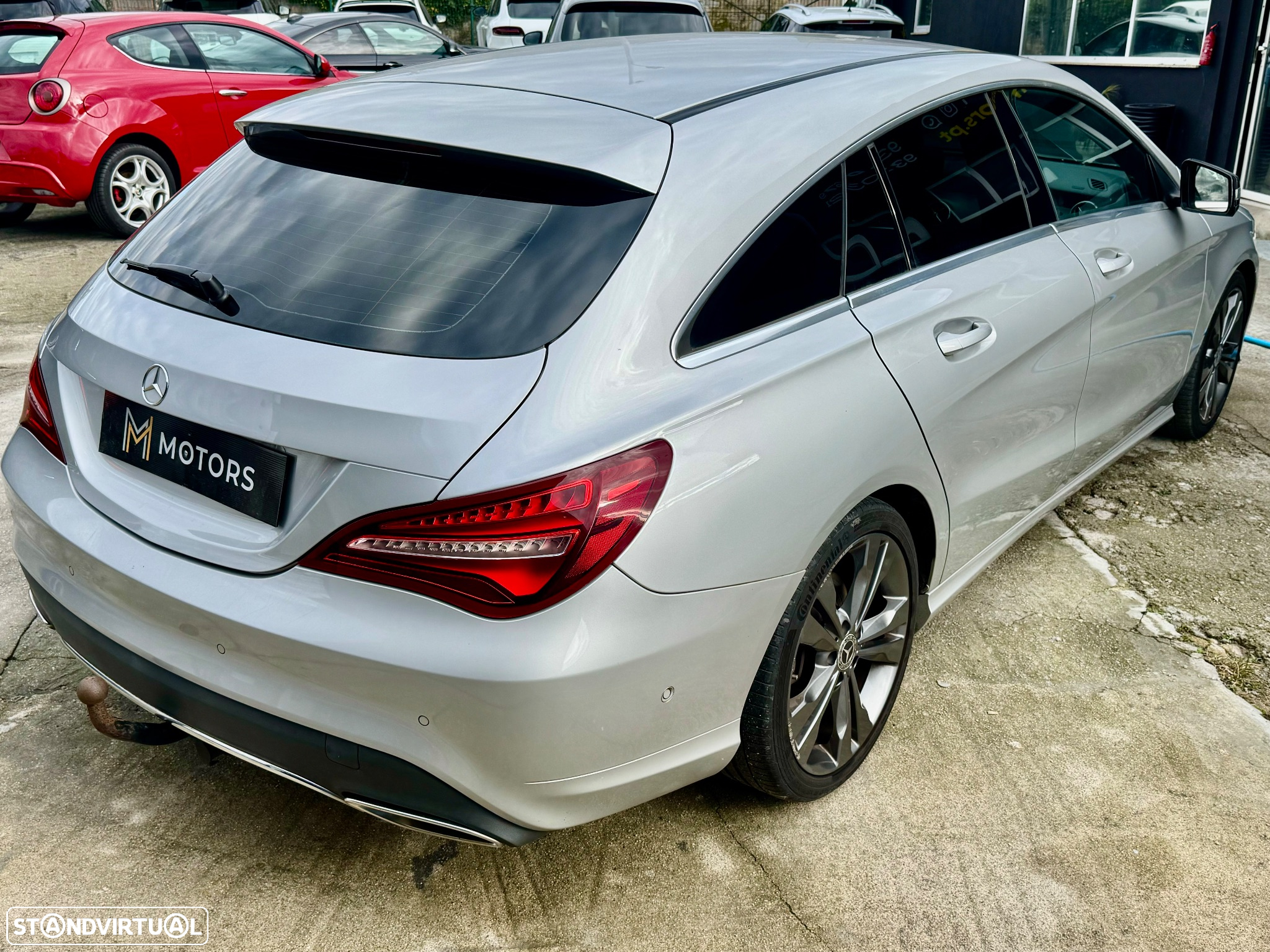 Mercedes-Benz CLA 180 CDi AMG Line - 27