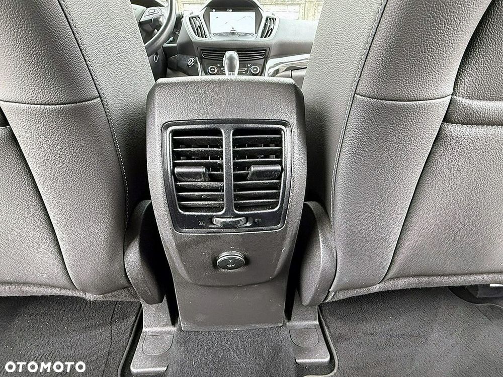 Ford Kuga - 20
