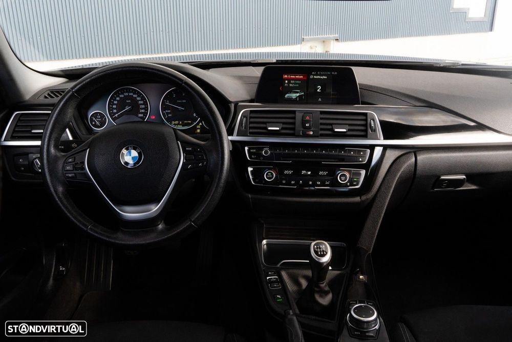 BMW 320 d Efficient Dynamic Edition Sport Line - 11
