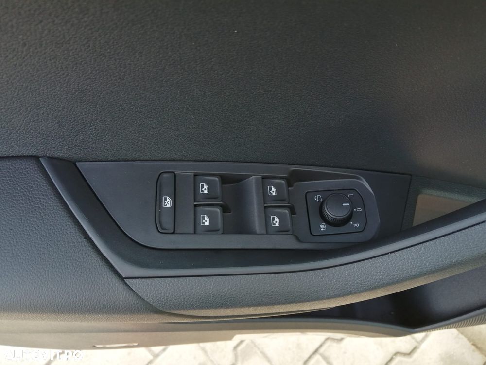 Skoda Karoq 1.5 TSI DSG Selection - 6