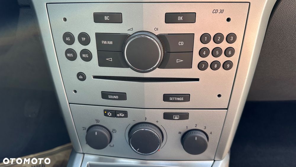 Opel Astra 1.6 Edition - 27