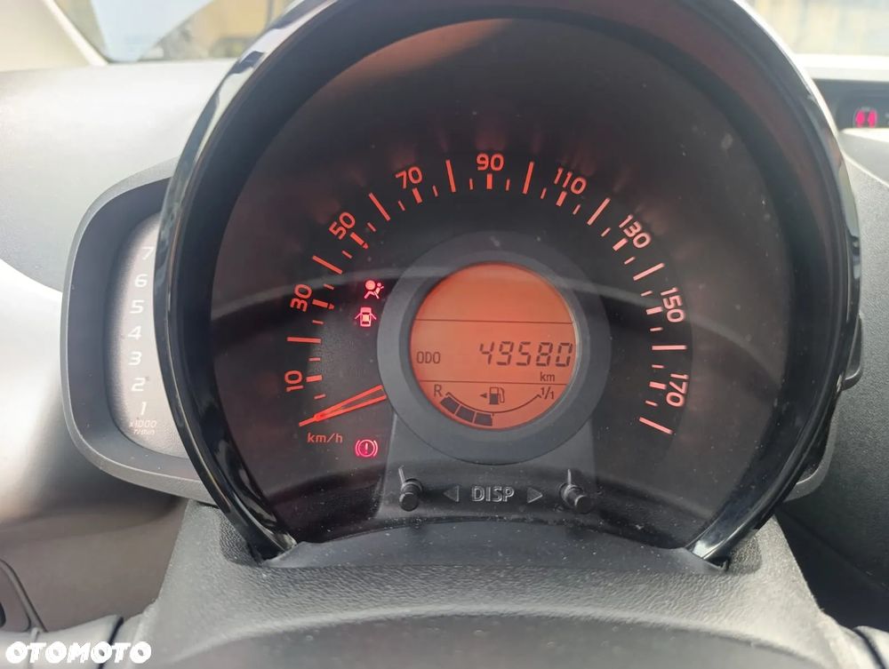 Peugeot 108 PureTech 82 Allure - 12