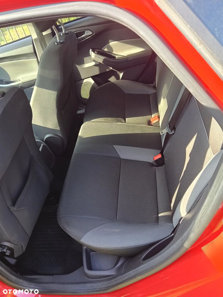 Ford Focus - 13