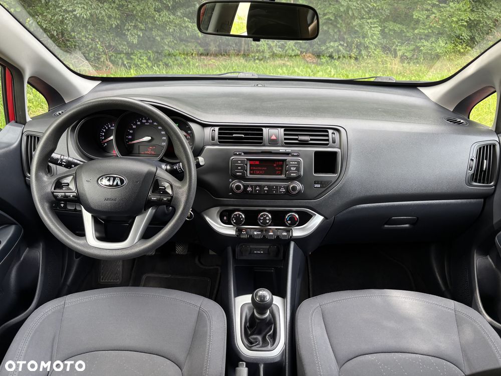 Kia Rio 1.2 M - 14