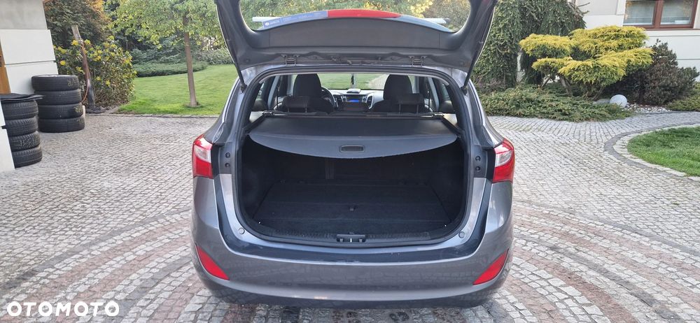 Hyundai i30 1.6 CRDi Comfort - 13