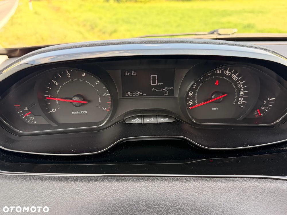 Peugeot 208 1.2 VTi Active Pack - 21