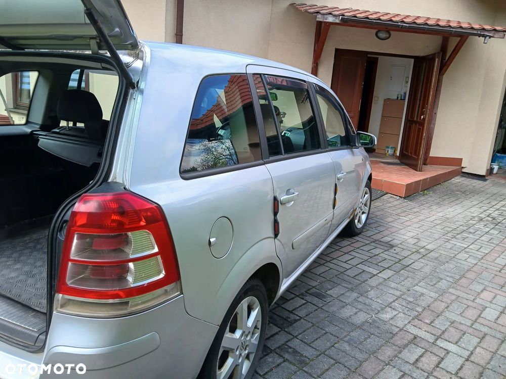 Opel Zafira 1.6 Enjoy - 6