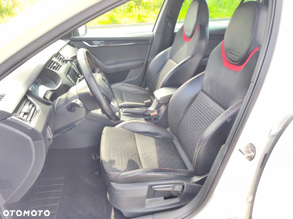 Skoda Octavia 2.0 TDI RS - 12